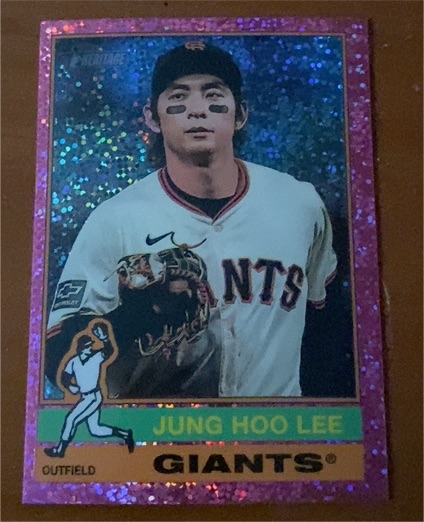 2025 Topps Heritage Chrome #112 Jung Hoo Lee — front