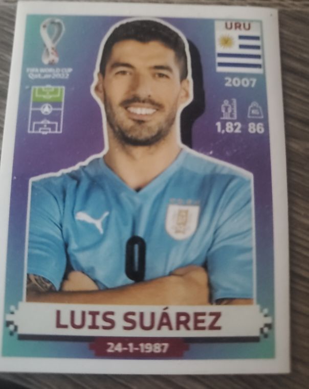 2022 Panini FIFA World Cup #URU20 Luis Suárez — front