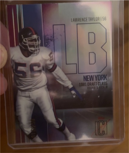 2024 Topps Signature Class #37 Lawrence Taylor — front