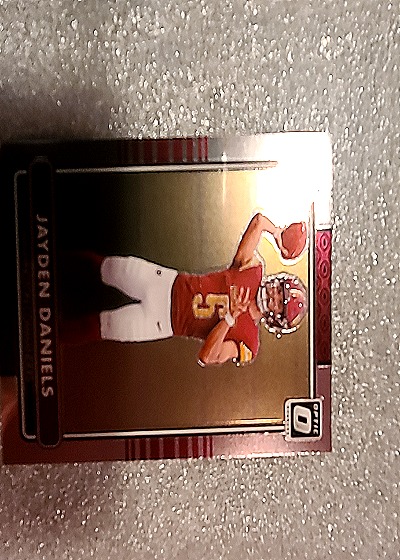 2023 Donruss Optic Jayden Daniels #TBL-25 — front
