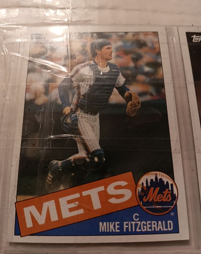 1985 Topps #104 Mike Fitzgerald — front
