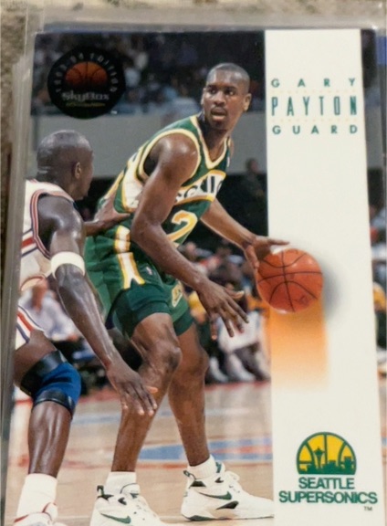 1993-94 SkyBox Premium #172 Gary Payton — front