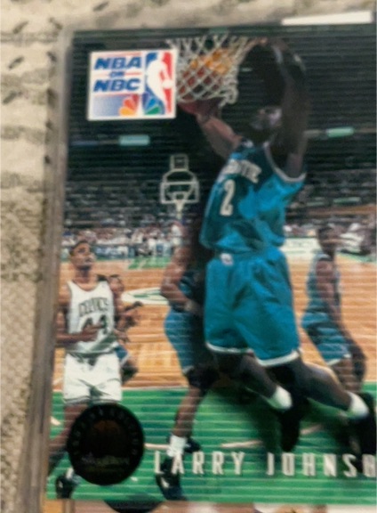 1993-94 SkyBox Premium #4 Larry Johnson — front