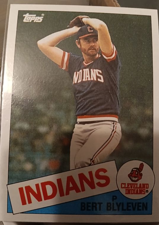 1985 Topps #355 Bert Blyleven Cleveland Indians — front