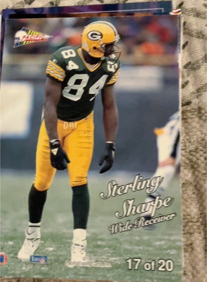 1993 Pacific #17 of 20 Sterling Sharpe — front