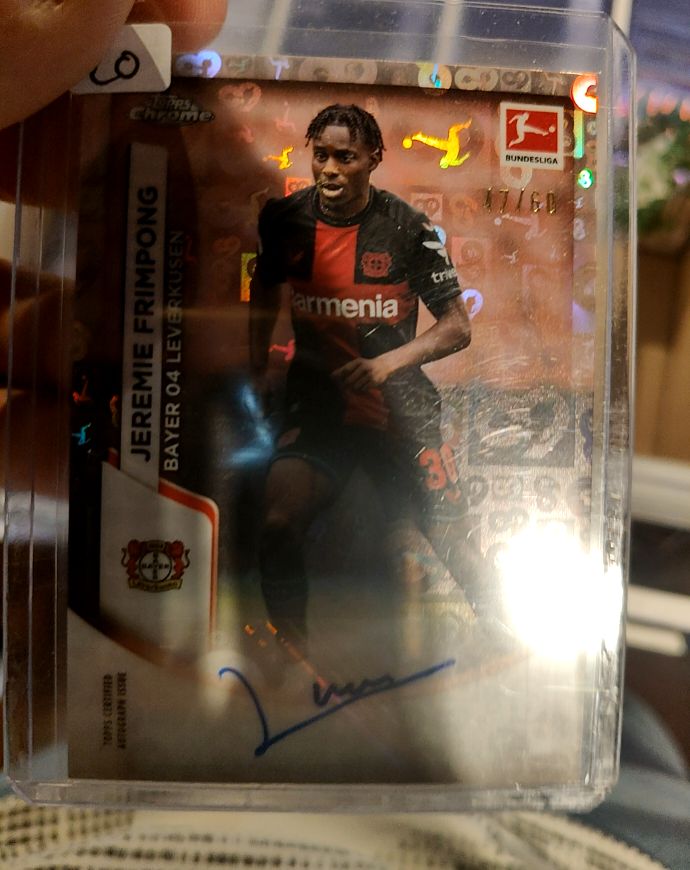 2023-24 Topps Chrome Bundesliga #65 Jeremie Frimpong Gold Refractor — front
