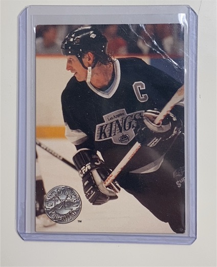1991-92 Pro Set Platinum #52 Wayne Gretzky Los Angeles Kings — front