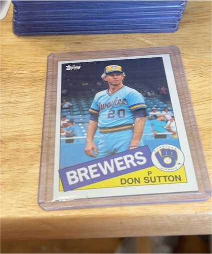 1985 Topps #729 Don Sutton — front