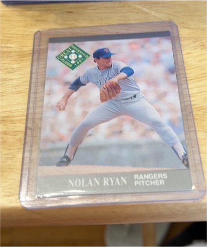 1991 Fleer Ultra #395 Nolan Ryan — front