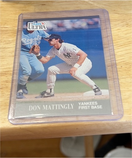1991 Fleer Ultra #239 Don Mattingly — front