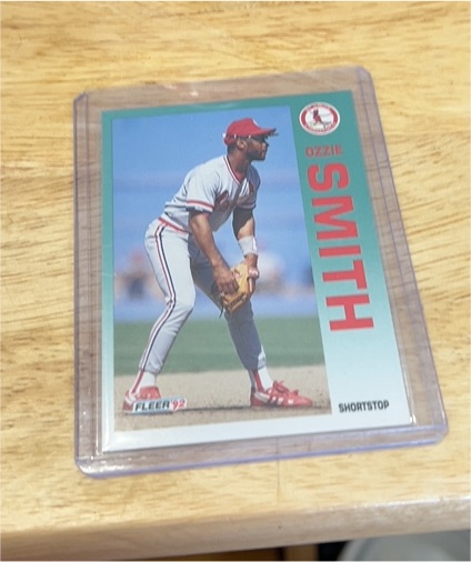 1992 Fleer #592 Ozzie Smith — front