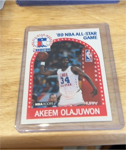 1989 Hoops #178 Akeem Olajuwon — front