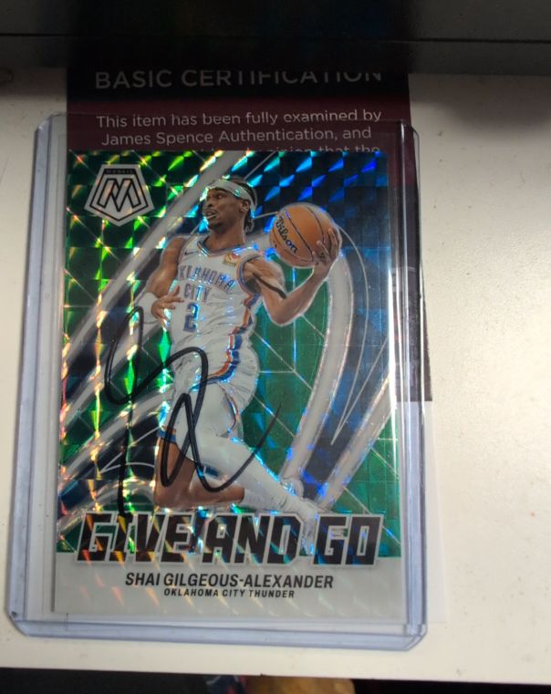 2023-24 Panini Mosaic #5 Shai Gilgeous-Alexander Give And Go Green Mosaic Prizm — front