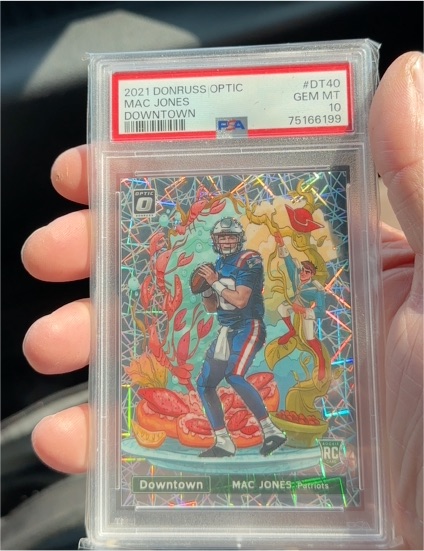 2021 Donruss Optic #DT40 Mac Jones Downtown Rookie — front