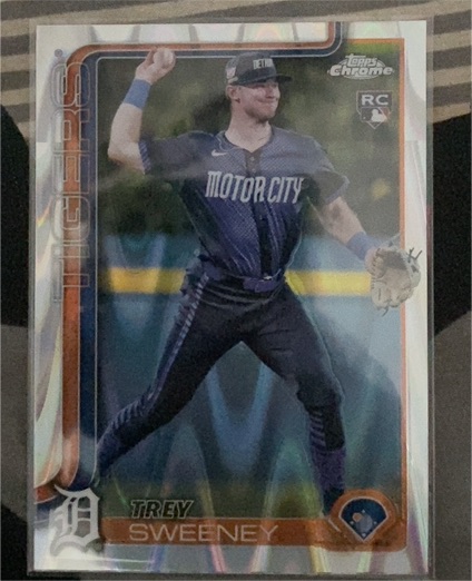 2025 Topps Chrome #6 Trey Sweeney — front