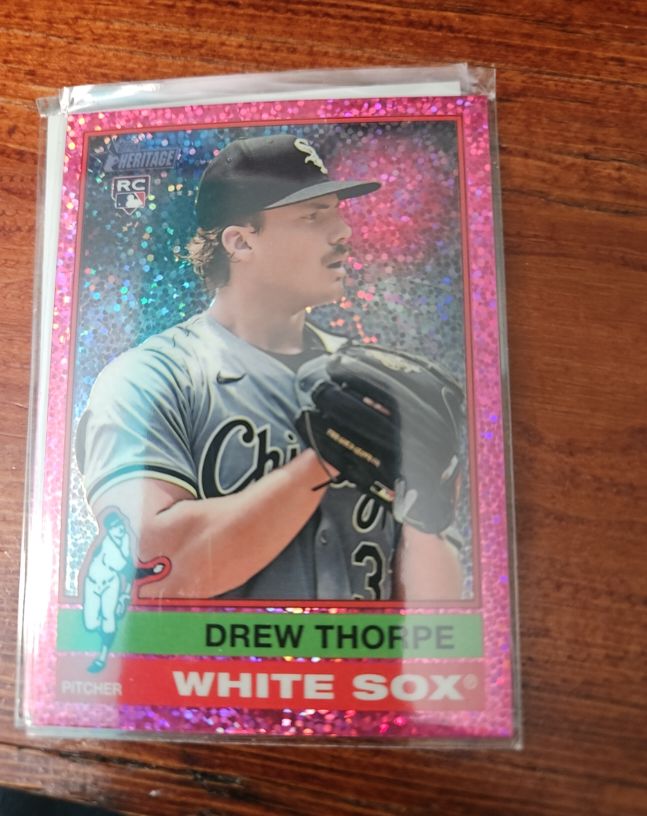 2025 Topps Heritage #334 Drew Thorpe Chrome Pink Sparkle Refractor — front