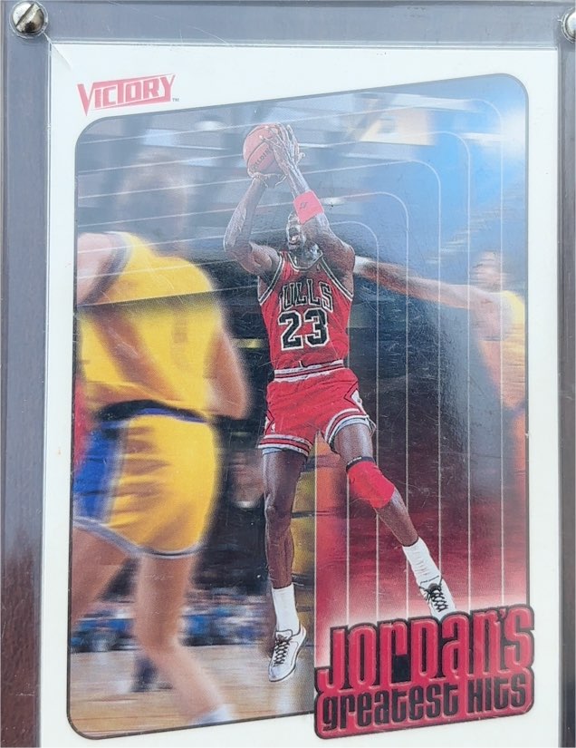 1999-00 Upper Deck Victory #392 Michael Jordan — front