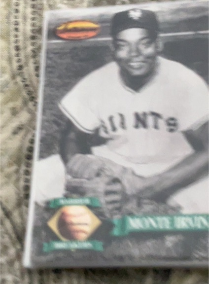 1993 Ted Williams #136 Monte Irvin — front