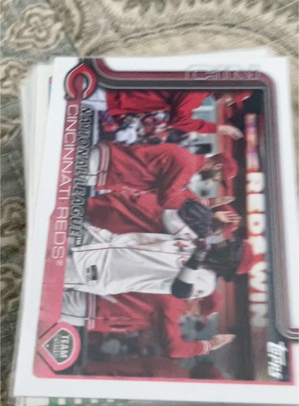 2025 Topps #99 Cincinnati Reds Elly De La Cruz — front
