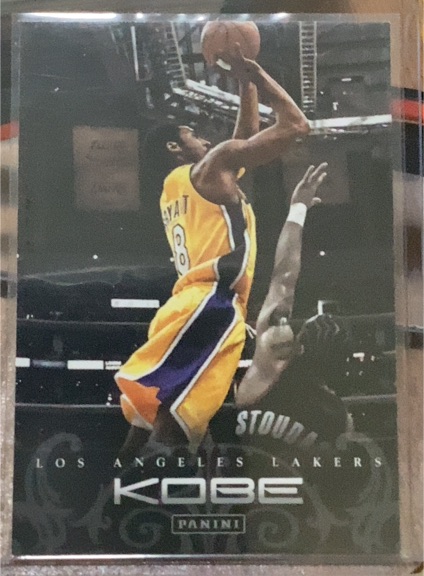 2012-13 Panini Anthology #32 Kobe Bryant — front
