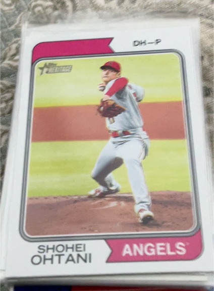 2023 Topps Heritage #20 Shohei Ohtani — front