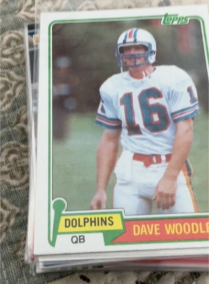 1981 Topps #174 Dave Woodley — front