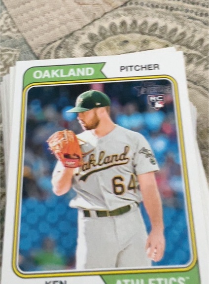 2023 Topps Heritage #68 Ken Waldichuk — front