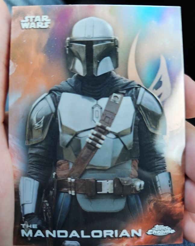 2025 Topps Chrome Star Wars The Mandalorian #181 — front