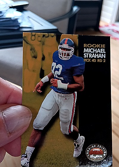 1993 SkyBox Premium #144 Michael Strahan Rookie Card — front