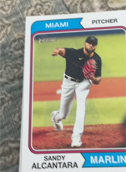 2023 Topps Heritage #358 Sandy Alcantara — front