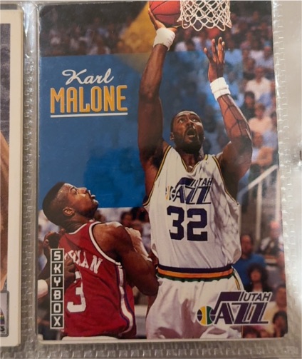 1992-93 Skybox #242 Karl Malone — front