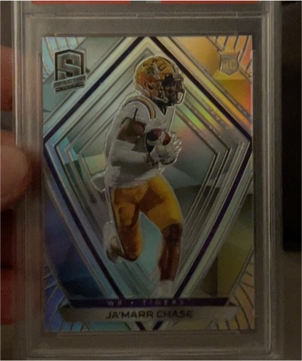2021 Panini Chronicles Draft Picks Spectra #283 Ja'Marr Chase Rookie Card — front