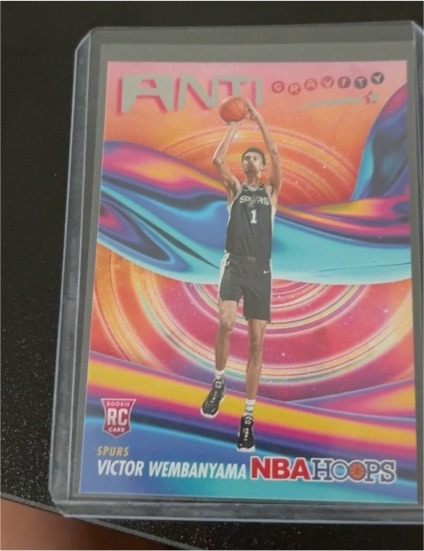2023-24 Panini NBA Hoops #15 Victor Wembanyama Anti Gravity Rookie — front