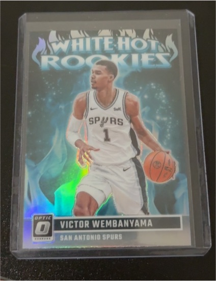 2023-24 Panini Donruss Optic #2 Victor Wembanyama White Hot Rookies — front