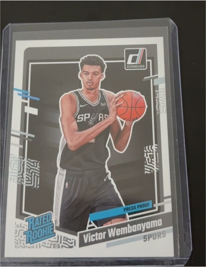 2023-24 Panini Donruss #220 Victor Wembanyama — front