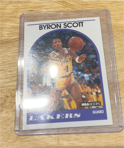 1989-90 Hoops #15 Byron Scott — front