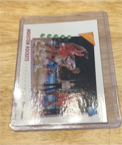 1991-92 SkyBox #414 Hakeem Olajuwon — front