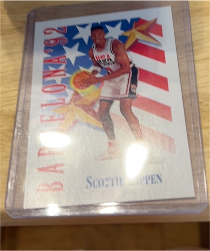 1991-92 Skybox #542 Scottie Pippen — front