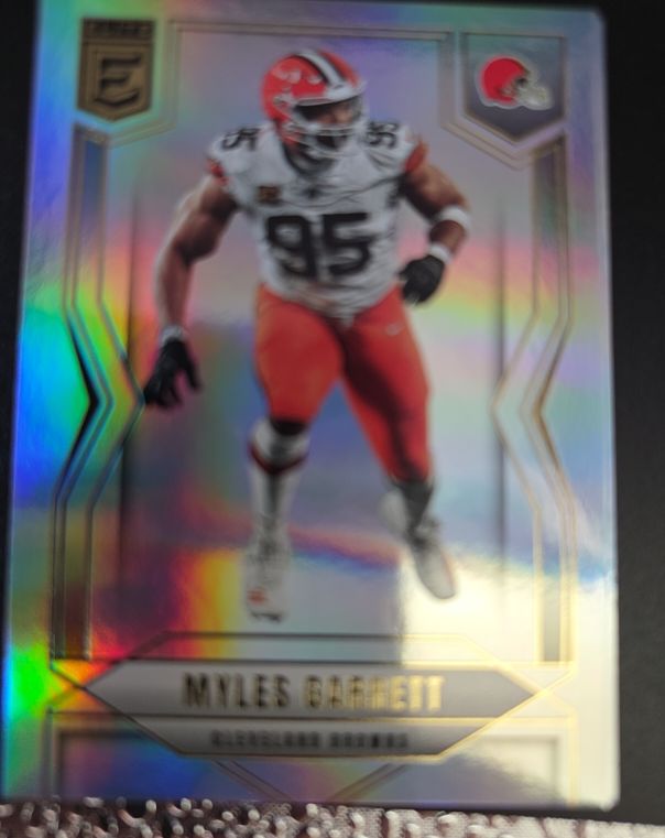 2025 Panini Donruss Elite #32 Myles Garrett — front