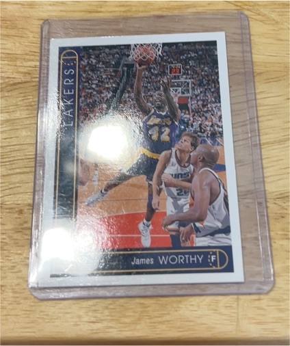1993-94 Upper Deck #142 James Worthy — front