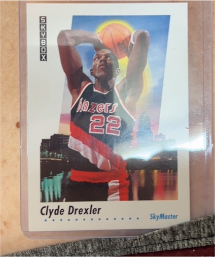 1991-92 SkyBox #579 Clyde Drexler — front