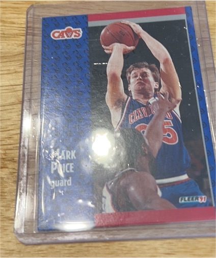 1991-92 Fleer #38 Mark Price — front