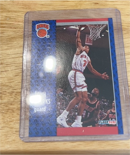 1991-92 Fleer #330 John Starks — front