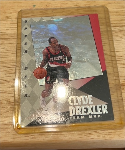 1992-93 Upper Deck MVP Holograms #22 Clyde Drexler — front