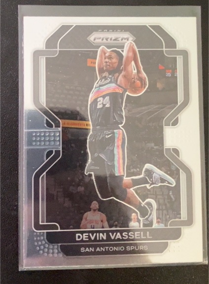2021-22 Panini Prizm #130 Devin Vassell — front