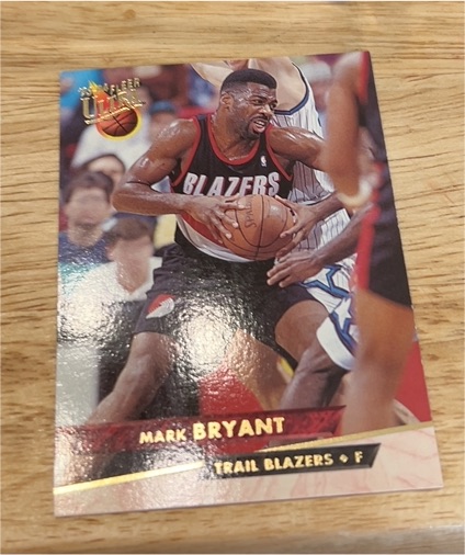 1993-94 Fleer Ultra #153 Mark Bryant — front