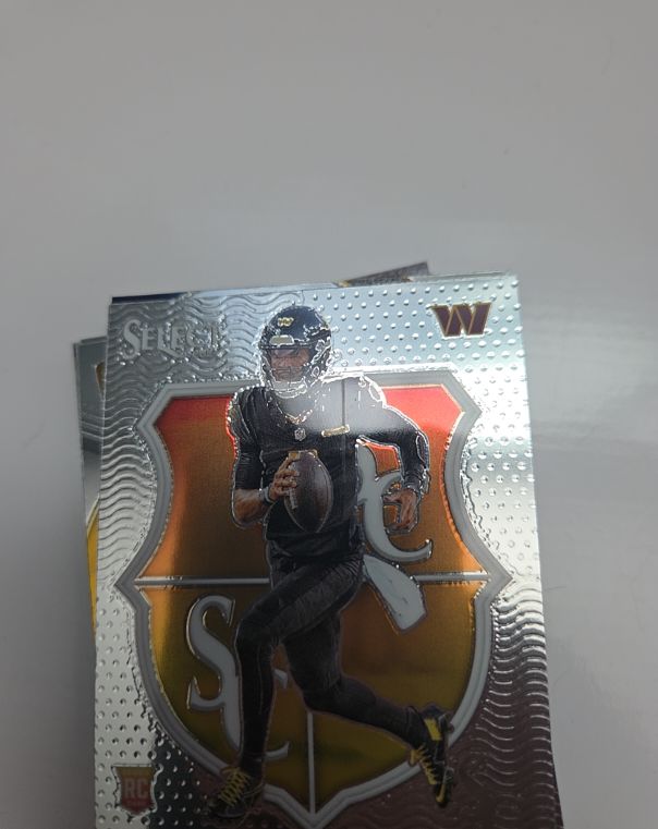 2024 Panini Select #2 Jayden Daniels — front