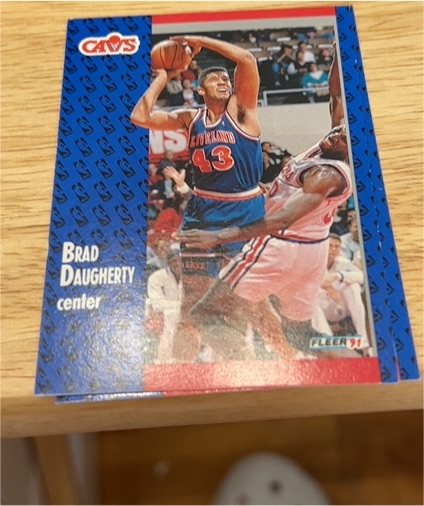 1991-92 Fleer #34 Brad Daugherty — front