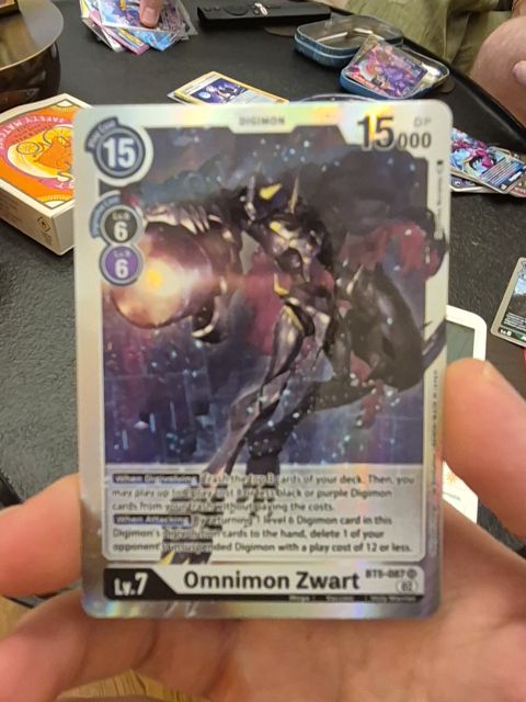 Digimon Card Game BT5-087 Omnimon Zwart — front