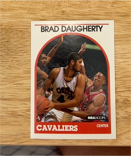 1989-90 NBA Hoops #50 Brad Daugherty — front